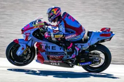 MotoGP, Bastianini beffa Espargarò: "L'ho saputo solo alla fine"