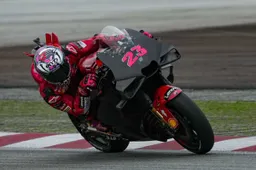 MotoGP, Davide Tardozzi: "La Ducati ha un punto debole"