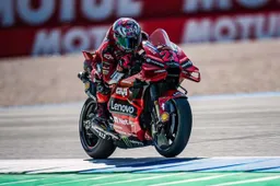 MotoGP, Bastianini sulla Ducati che scotta: una sola strada per la riconferma