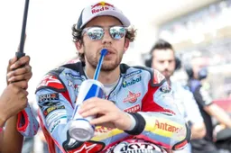 MotoGP, Enea Bastianini bussa alla Ducati: "Novità? Non lo sappiamo"