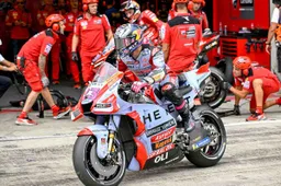 MotoGP, Gresini-Honda botta e risposta: "Che ordini avete per domenica?"