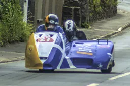 Southern 100: Ernesto Ascierto nuovamente al via tra i Sidecar