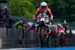 MotoGP: Aleix Espargaro affila gli artigli, c'è un treno mondiale da non perdere