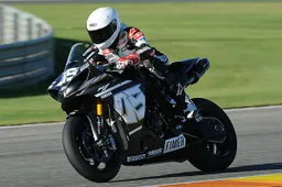 Superbike: Eugene Laverty cambia numero, correrà con il 58