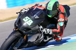 Superbike: la partnership tra Crescent e Yoshimura
