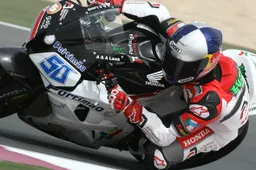 Supersport Losail Gara: prima vittoria per Laverty, Pitt secondo