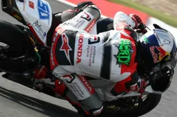 Supersport Portimao Qualifiche 1: Eugene Laverty leader