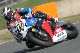 Endurance: a Doha Honda TT Legends con Kiyonari, O'Halloran e Michael Laverty