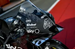 MotoGP, la tecnica: perché Aprilia ha cambiato l'angolo del motore?