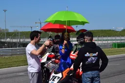 Il circuito di Misano diventa un set musicale per un giorno