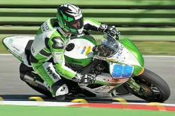 Supersport Imola Gara: Foret vince e vola in testa alla classifica