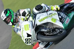 Supersport: Fabien Foret sale sul podio anche a Silverstone