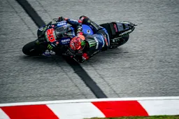 MotoGP Valencia, Prove 1: Quartararo al top, Bagnaia inizio soft