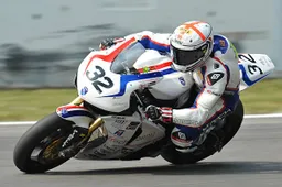 Superbike: Castrol Honda, fuori Muggeridge, corre Fabrizio Lai