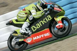 Moto3 Jerez Prove Libere 1: comanda Fenati, Faubel KO