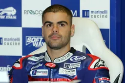 Romano Fenati chiede scusa: "Un gesto inqualificabile, non sono stato un uomo"