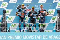 Moto3, al MotorLand Aragón festa italiana solo con Romano Fenati