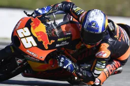 Moto3, Brno: La prima pole position di Raúl Fernández