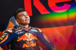 MotoGP, è ufficiale: Raúl Fernández approda in KTM Tech3 nel 2022