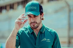 F1, Fernando Alonso smentisce Lewis Hamilton: "Ha la memoria corta"