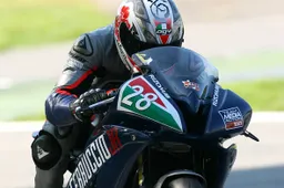 Superstock 600 Monza Qualifiche: Lamborghini debutta in pole