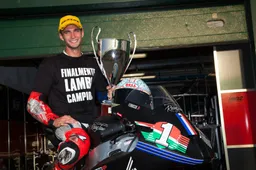 Ferruccio Lamborghini "Nato con la camicia? No,  con tutto l'abito"