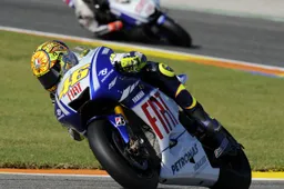 MotoGP: Fiat Yamaha, presentazione in pista a Sepang