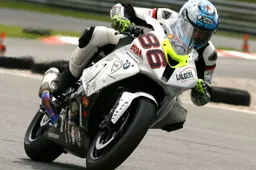 IDM Superbike Salzburgring Qualifiche: Altendorfer in pole, dominio BMW