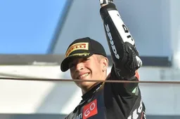 Filippo Rovelli: derby italiano con Edoardo Colombi nel British Sportbike