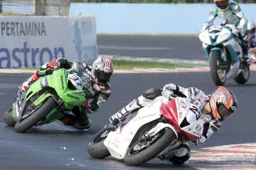 ARRC SuperSports 600: ad Autopolis il quarto round con Kiyonari Vs Fujiwara