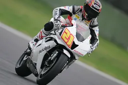 Superstock 600 Imola Gara: vince Marino, Guarnoni campione