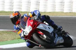 World Endurance: il team Folch correrà con coperture Pirelli