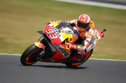 MotoGP, Phillip Island: GP imprevedibile, ma alla fine vince Márquez