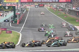 Formula 1 Cina: Verstappen vince anche nella terra del Dragone