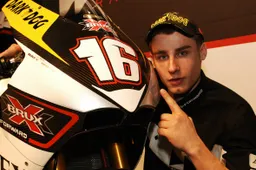 Moto2: presentazione a Milano per il team Forward Racing