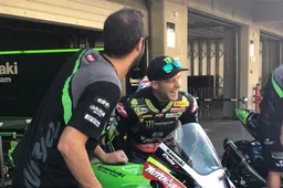 Superbike Portimao, Prove 1: Jonathan Rea detta subito legge