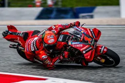 MotoGP, Bagnaia 'corregge' Valentino Rossi: "Ho fatto due errori"