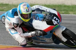 125cc: WTR Ten10 Racing con Mauriello e Kumar