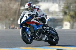 FSBK: a Nogaro il secondo appuntamento stagionale, Kawasaki in testa