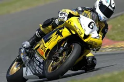 FSBK: Dark Dog Academy in Superbike con Bouan, in Supersport con Bulle e Perret