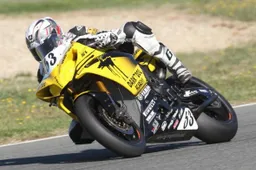 FSBK: per il 2013 Dark Dog Academy si concentra sulla Supersport