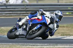 FSBK Ledenon Superpole: Gimbert batte Nigon per la pole position