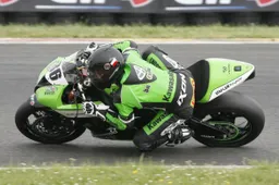 FSBK: Kawasaki lavora per ritrovare la testa della classifica