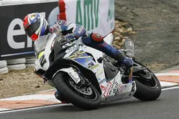 FSBK Ledenon Gara 1: Vincent Philippe azzecca le gomme giuste