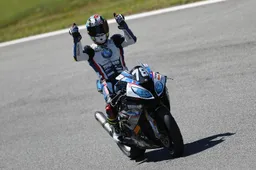 FSBK Pau Kenny Foray non si batte: doppietta e fuga in campionato