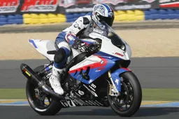 FSBK Le Mans Gara 1: Gimbert inaugura il 2011 con la vittoria