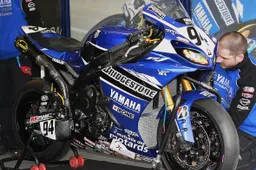 FSBK: difficile adattamento per Yamaha GMT94 con le Bridgestone