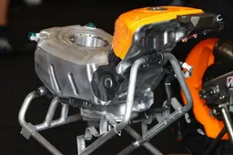 MotoGP, la tecnica: il carburante, un liquido prezioso e super controllato