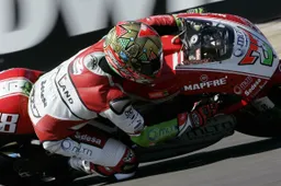 250cc: scambio di moto tra Mattia Pasini e Gabor Talmacsi?