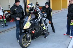 Moto2: test a Valencia con una CBR per Gabor Talmacsi